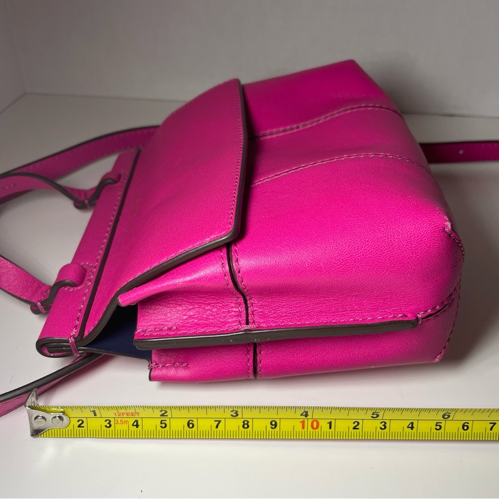 Tory Burch Block T Mini Sachel Crossbody in bright hot azalea pink 7” x 6” - Picture 10 of 10